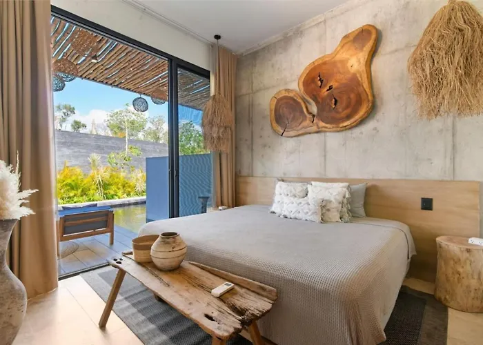 Nuju - Beutiful With Swimout-gym-rooftop-pool