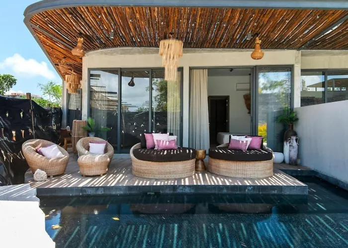Nuju - Beutiful With Swimout-gym-rooftop-pool