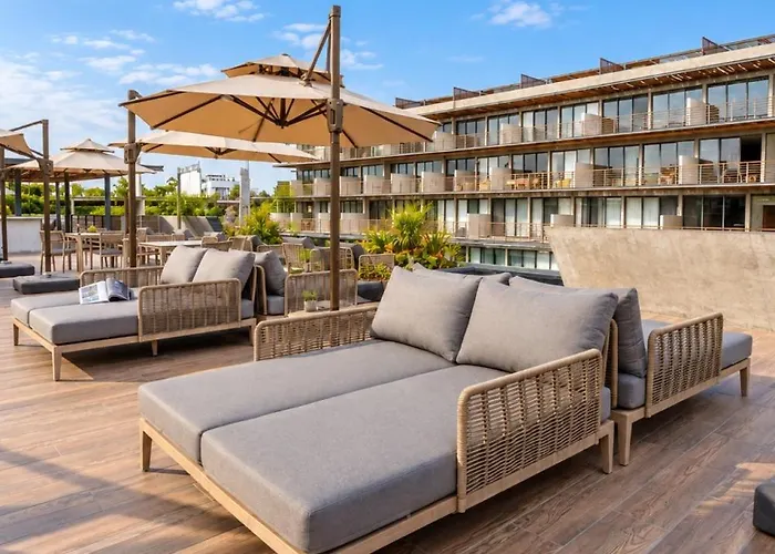 Apartment Nuju - Beutiful With Swimout-gym-rooftop-pool